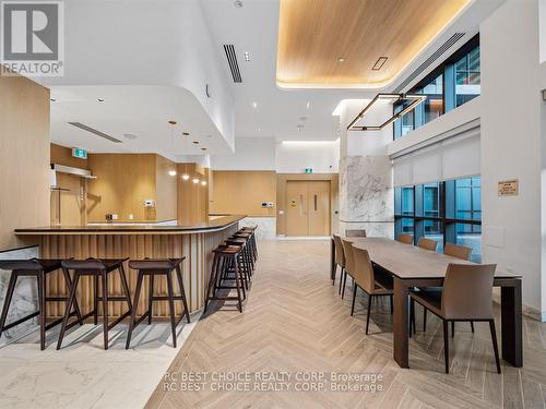 1008 - 65 Annie Craig Drive, Toronto, ON - Indoor Photo Showing Dining Room