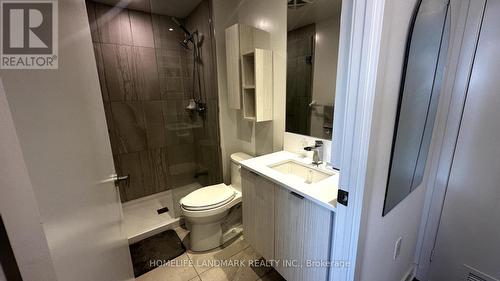 2510 - 195 Redpath Avenue, Toronto, ON - Indoor Photo Showing Bathroom