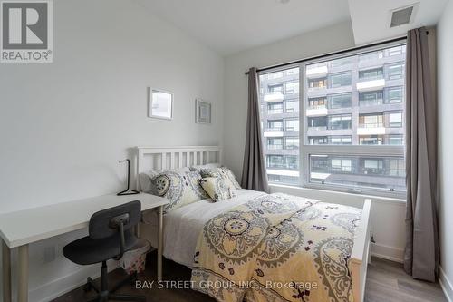 620 - 2485 Taunton Road W, Oakville, ON - Indoor Photo Showing Bedroom