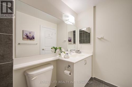 103 - 1060 Sheppard Avenue W, Toronto, ON - Indoor Photo Showing Bathroom