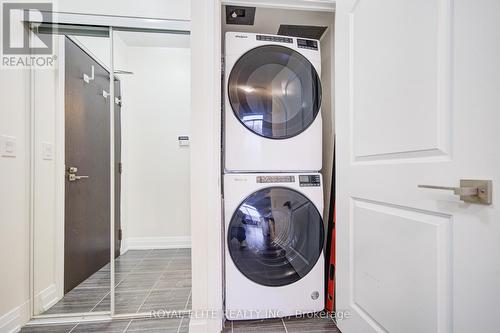 103 - 1060 Sheppard Avenue W, Toronto, ON - Indoor Photo Showing Laundry Room