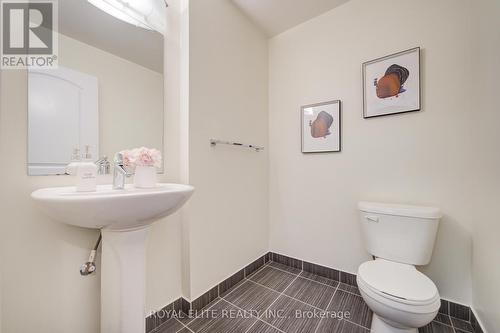 103 - 1060 Sheppard Avenue W, Toronto, ON - Indoor Photo Showing Bathroom