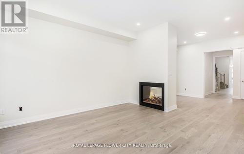 44 Royal Fern Crescent, Caledon, ON - Indoor With Fireplace