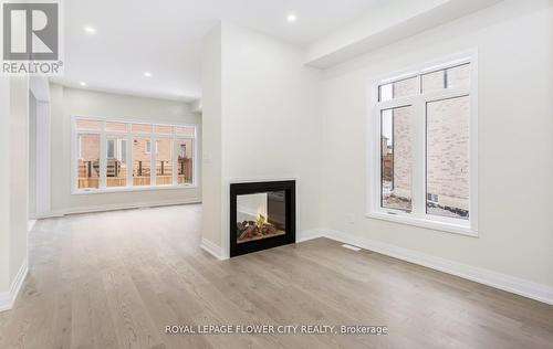 44 Royal Fern Crescent, Caledon, ON - Indoor With Fireplace