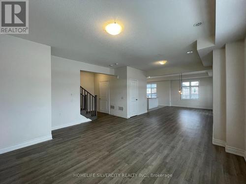 104 Deer Ridge Trail, Caledon, ON - Indoor Photo Showing Other Room