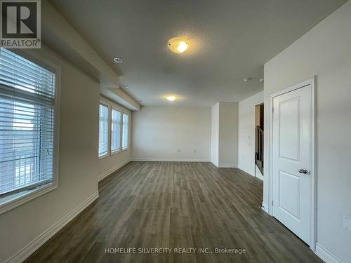 104 Deer Ridge Trail, Caledon, ON - Indoor Photo Showing Other Room