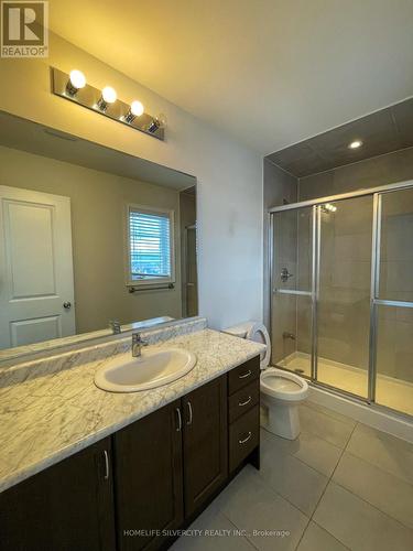 104 Deer Ridge Trail, Caledon, ON - Indoor Photo Showing Bathroom