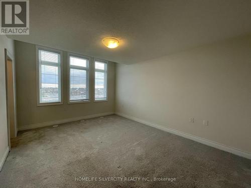 104 Deer Ridge Trail, Caledon, ON - Indoor Photo Showing Other Room