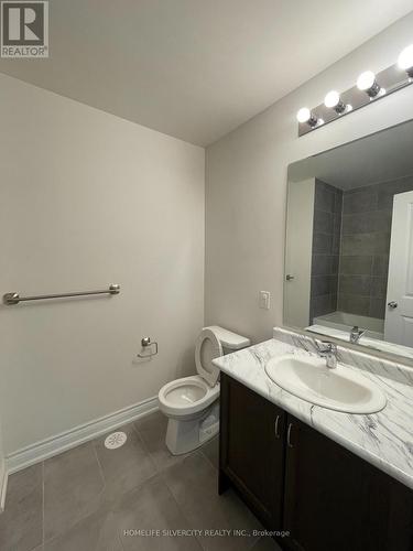 104 Deer Ridge Trail, Caledon, ON - Indoor Photo Showing Bathroom