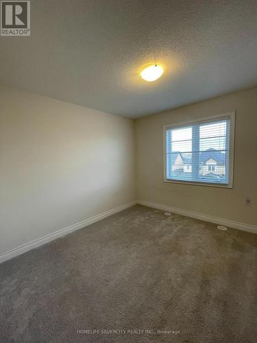 104 Deer Ridge Trail, Caledon, ON - Indoor Photo Showing Other Room