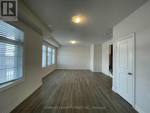 104 Deer Ridge Trail, Caledon, ON - Indoor Photo Showing Other Room