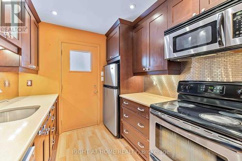 81 Pixley Private, Ottawa, ON - Indoor Photo Showing Kitchen With Stainless Steel Kitchen