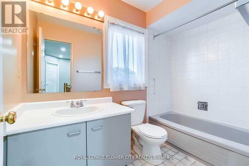 11 Burnhope(Upper Level) Drive, Brampton, ON - Indoor Photo Showing Bathroom