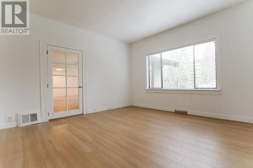 1471 Fulton Avenue, West Vancouver, BC - Indoor Photo Showing Other Room