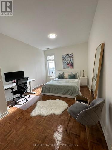 9519 Keele Street, Vaughan, ON - Indoor Photo Showing Bedroom