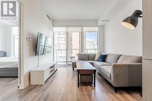 613 - 20 Edward Street, Toronto, ON - Indoor Photo Showing Living Room