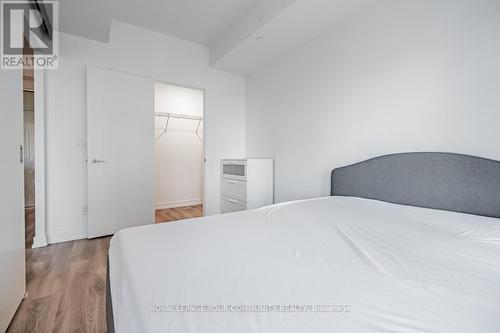 613 - 20 Edward Street, Toronto, ON - Indoor Photo Showing Bedroom