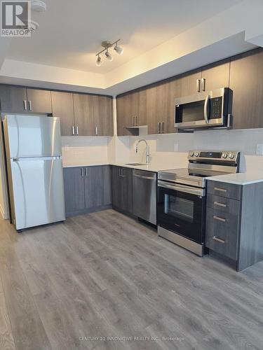 1409 - 1435 Celebration Drive, Pickering, ON - Indoor Photo Showing Kitchen