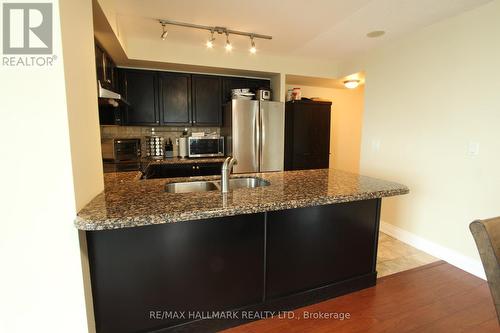 518 - 48 Suncrest Boulevard, Markham, ON - Indoor Photo Showing Kitchen With Double Sink With Upgraded Kitchen