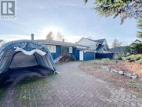 2354 Haywood Street, West Vancouver, BC - Outdoor