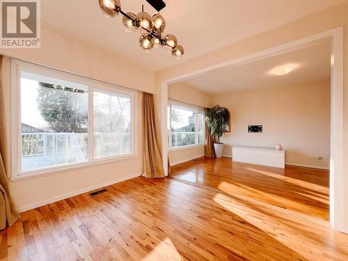 2354 Haywood Street, West Vancouver, BC - Indoor Photo Showing Other Room