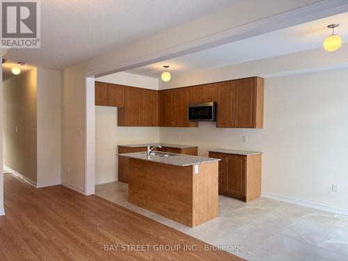 10 Prudhoe Terrace Terrace, Barrie, ON - Indoor Photo Showing Kitchen