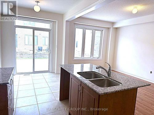 10 Prudhoe Terrace Terrace, Barrie, ON - Indoor Photo Showing Kitchen With Double Sink