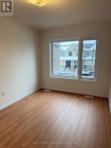 10 Prudhoe Terrace Terrace, Barrie, ON - Indoor Photo Showing Other Room