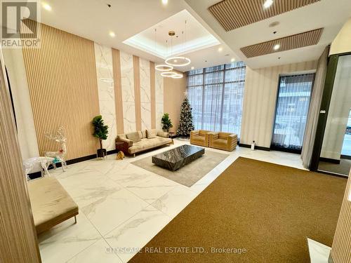 #3703 - 4070 Confederation Parkway, Mississauga, ON - Indoor Photo Showing Other Room