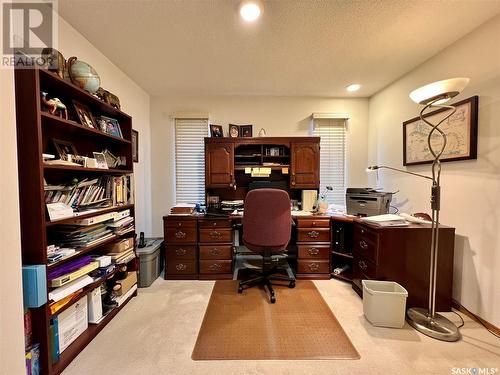 511 Stillwell Crescent, Swift Current, SK - Indoor Photo Showing Office