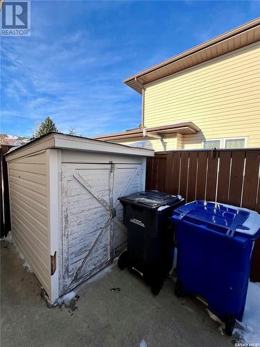 511 Stillwell Crescent, Swift Current, SK - Outdoor With Exterior