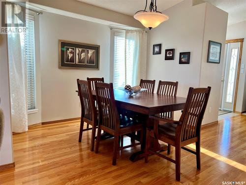 511 Stillwell Crescent, Swift Current, SK - Indoor Photo Showing Dining Room