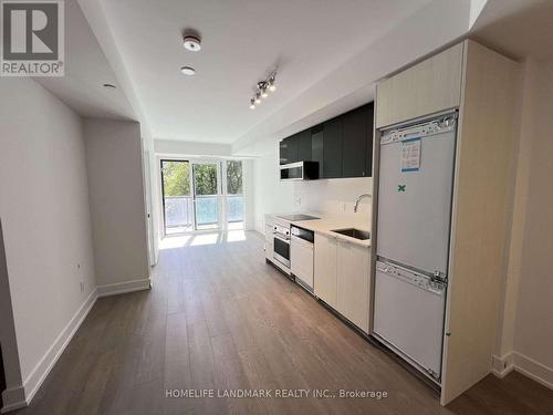 301 - 308 Jarvis Street, Toronto, ON - Indoor Photo Showing Kitchen