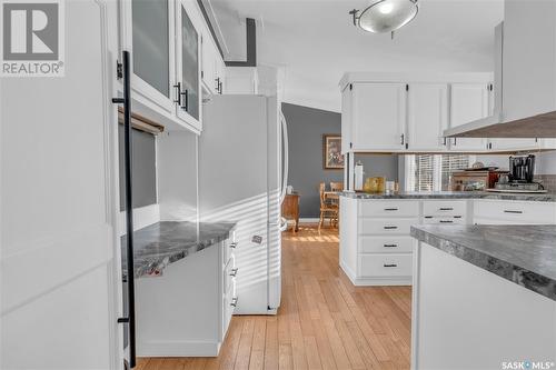 19 Matheson Crescent, Regina, SK - Indoor Photo Showing Kitchen