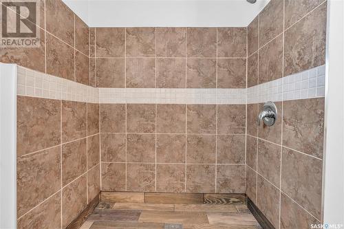 19 Matheson Crescent, Regina, SK - Indoor Photo Showing Bathroom