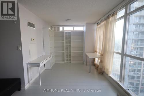 2009 - 151 Dan Lecki Way, Toronto, ON - Indoor Photo Showing Other Room