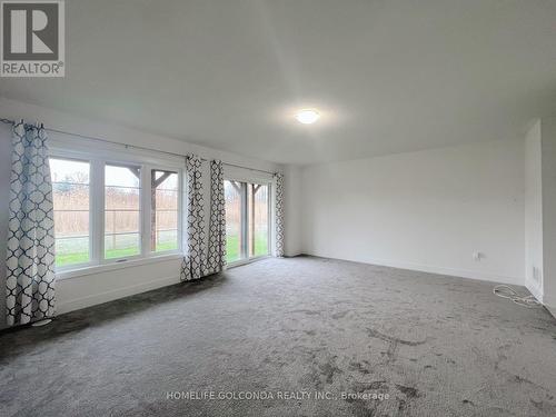 11 Elkington Crescent, Whitby, ON - Indoor Photo Showing Other Room