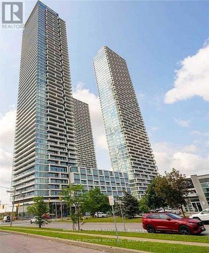 1001 - 950 Portage Parkway, Vaughan, ON - Outdoor With Facade