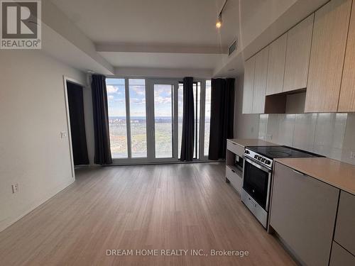 3007 - 3883 Quartz Road, Mississauga, ON - Indoor Photo Showing Kitchen