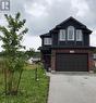 7820 Coulson Crescent, Niagara Falls, ON  - Outdoor 