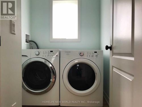 7820 Coulson Crescent, Niagara Falls, ON - Indoor Photo Showing Laundry Room