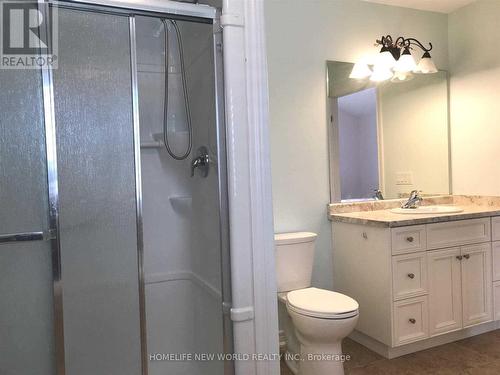 7820 Coulson Crescent, Niagara Falls, ON - Indoor Photo Showing Bathroom