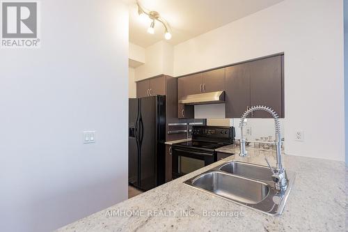 3602 - 388 Prince Of Wales Drive, Mississauga, ON - Indoor Photo Showing Kitchen With Double Sink