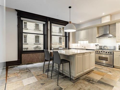 Kitchen - 401-275 Rue St-Jacques, Montréal (Ville-Marie), QC - Indoor Photo Showing Kitchen With Upgraded Kitchen