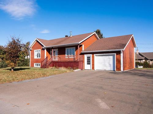 FaÃ§ade - 26 Rue Audet, Saint-Modeste, QC - Outdoor With Deck Patio Veranda