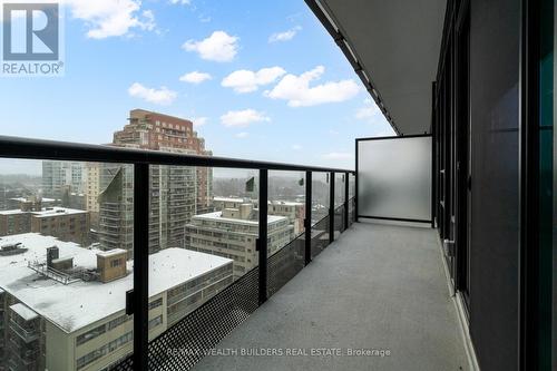 1006 - 117 Broadway Avenue N, Toronto, ON - Outdoor With Balcony With Exterior