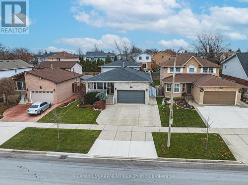 14 Gatestone Drive, Hamilton, ON - Outdoor With Facade