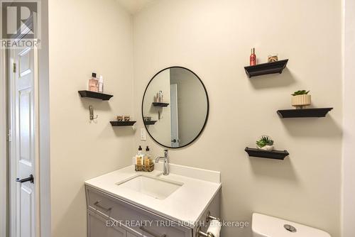 7187 Beach Drive, Ramara, ON - Indoor Photo Showing Bathroom