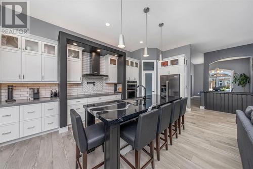 108 Paul Sloggett Court, Sarnia, ON - Indoor Photo Showing Kitchen With Upgraded Kitchen