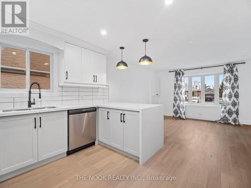 Upper - 590 Athol Street E, Oshawa (Central), ON - Indoor Photo Showing Kitchen With Double Sink